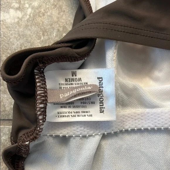 NWOT- Patagonia Brown One Piece Racerback Swimsuit with Scoop Neckline - Picture 2 of 3